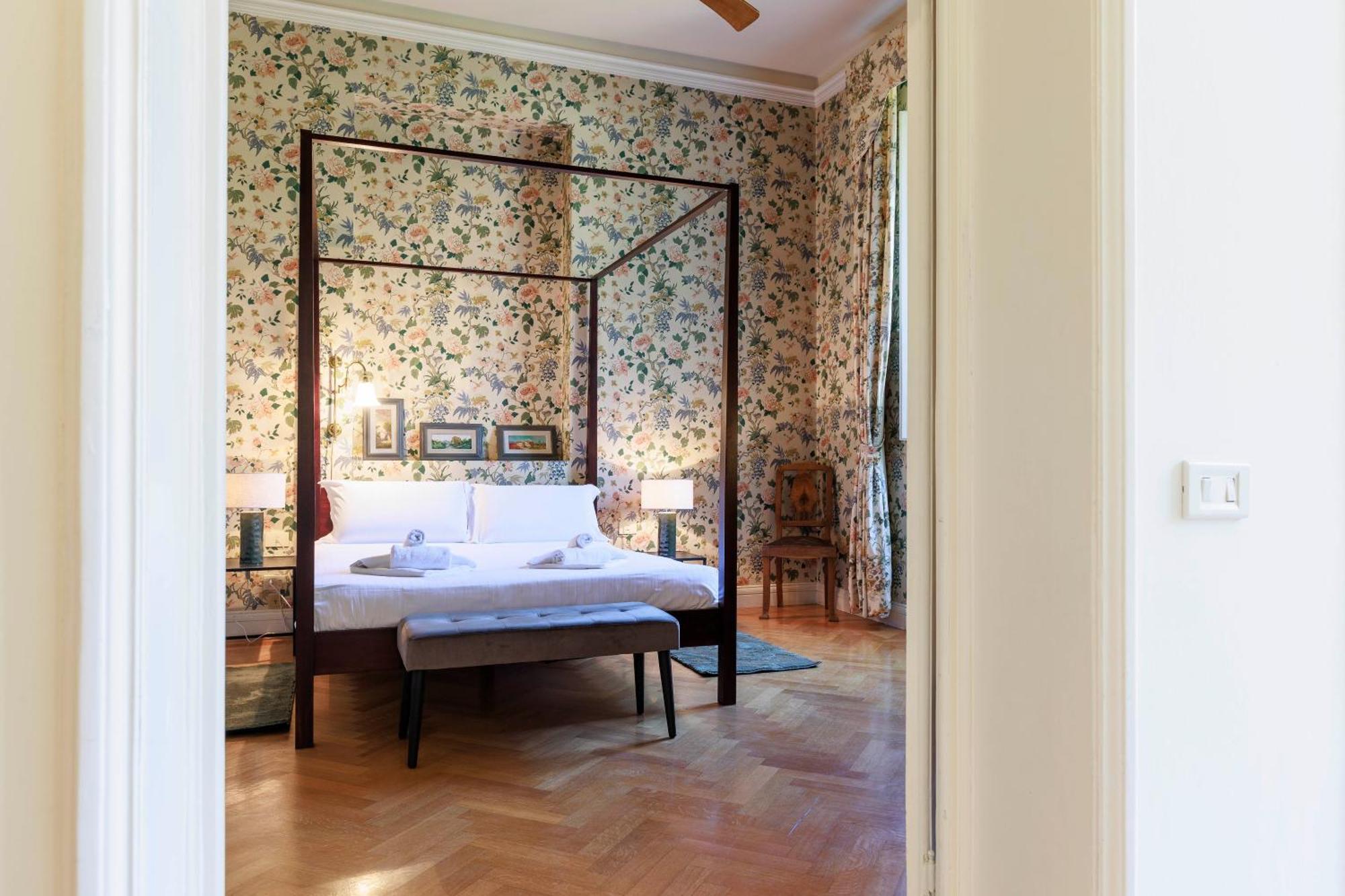 Florence Huge Apartment With Private Garden Ngoại thất bức ảnh